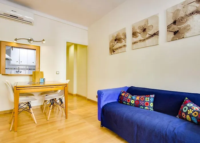 Spacious Apt. near Parc Ciutadella