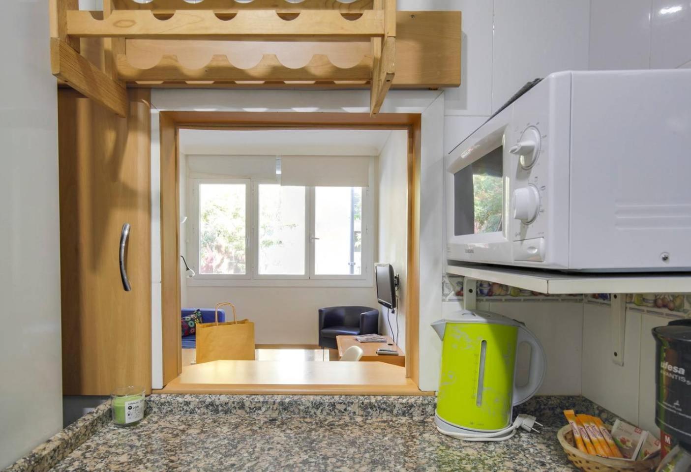 Appartement Cozy 2 Bedroom Next To Arc De Triomf Barcelone