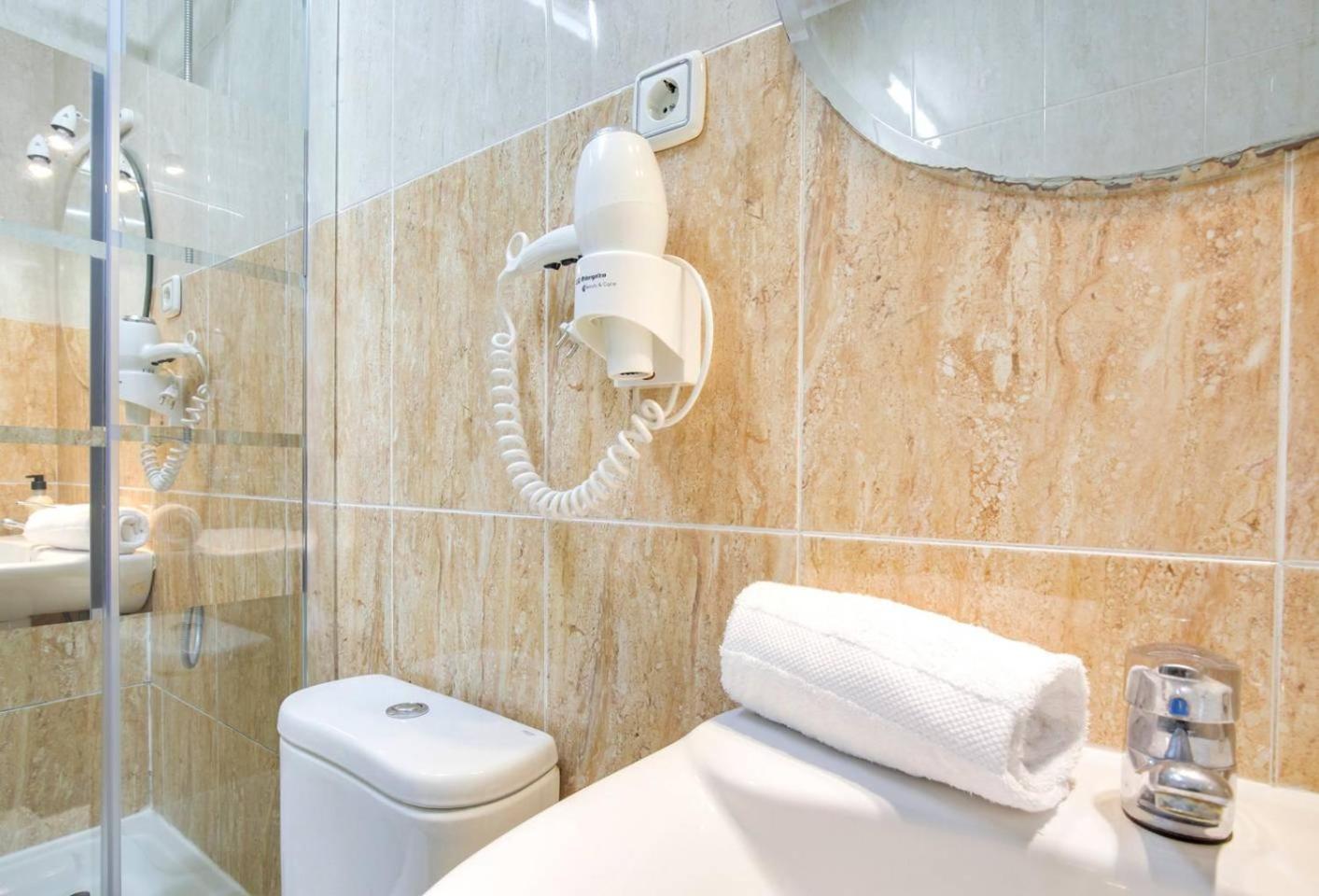 Appartement Cozy 2 Bedroom Next To Arc De Triomf Barcelone
