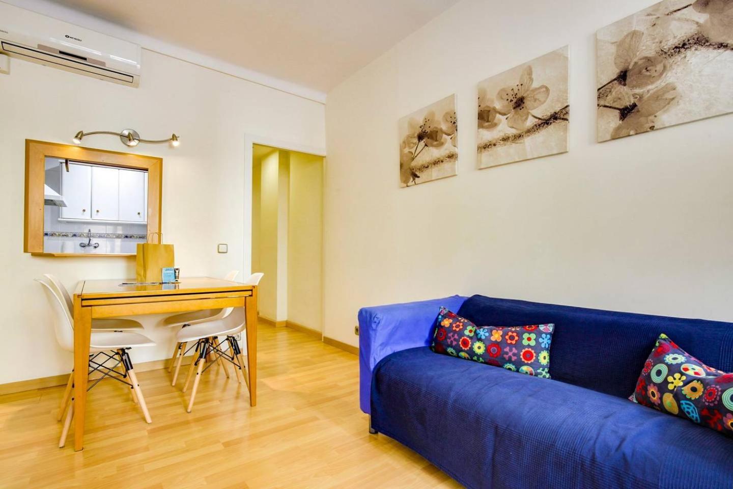 Cozy 2 Bedroom Next To Arc De Triomf * Barcelone