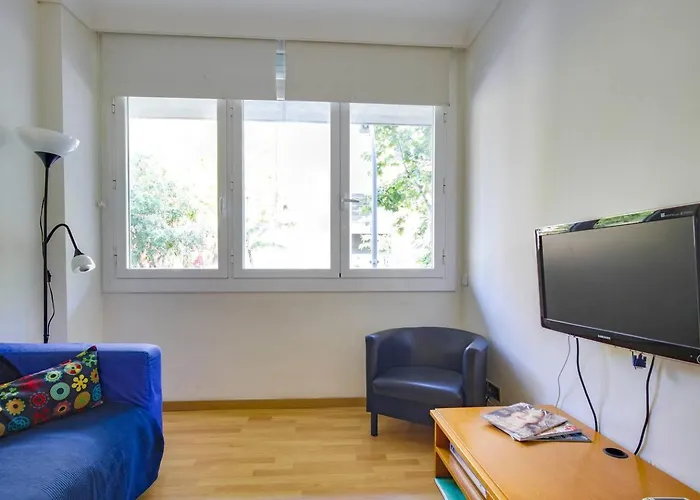 Cozy 2 Bedroom Next To Arc De Triomf